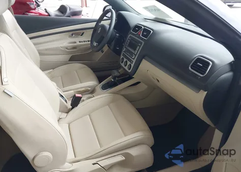 2008 Volkswagen Eos Komfort z USA, uszkodzony, nr VIN WVWBA71F18V038532